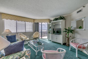 Spinnaker 103 - Upscale condo with free Wifi and access to an outdoor pool
